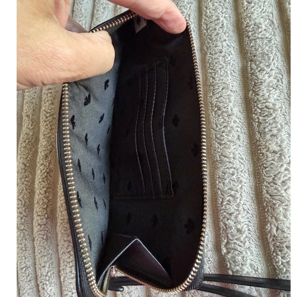 Kate Spade New York Saffiano Leather Wristlet Pouch Black Beige Colorblock